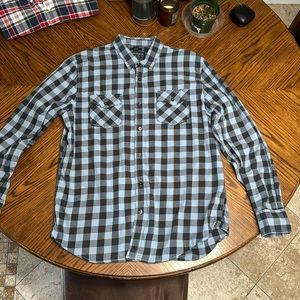 Men’s size L American Rag l/s button up